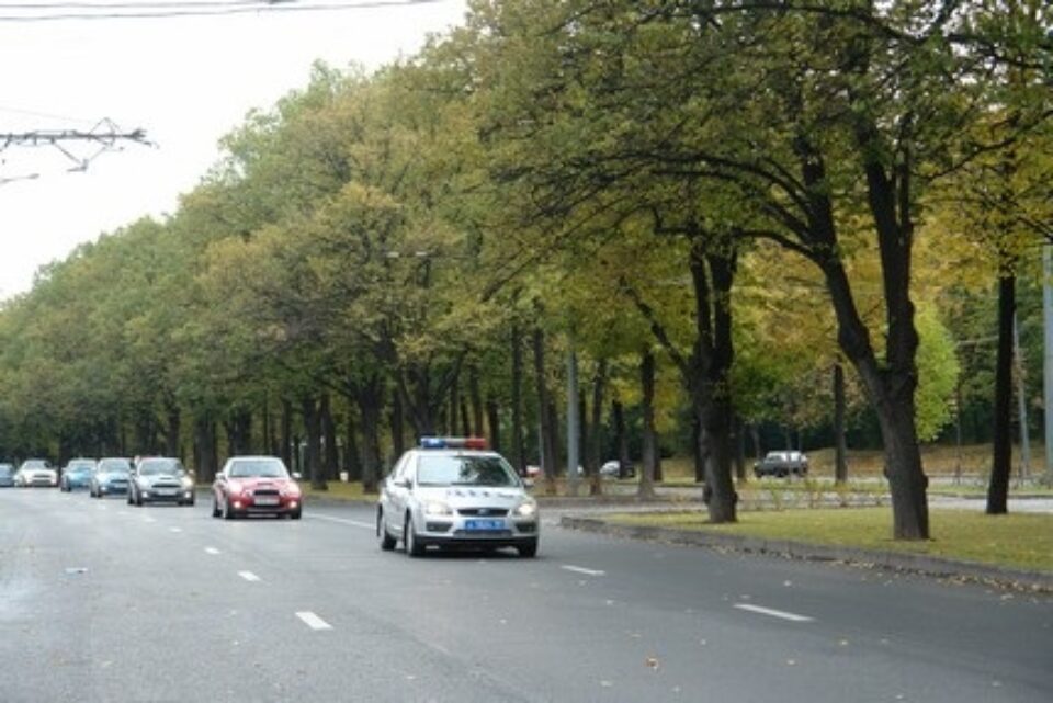 Группа компаний «МЕТРОПОЛЬ» и Благотворительный фонд «Под звездой надежды» выступили соорганизаторами Благотворительного автомарафона «Особенным детям – особенные машинки» — фото 2