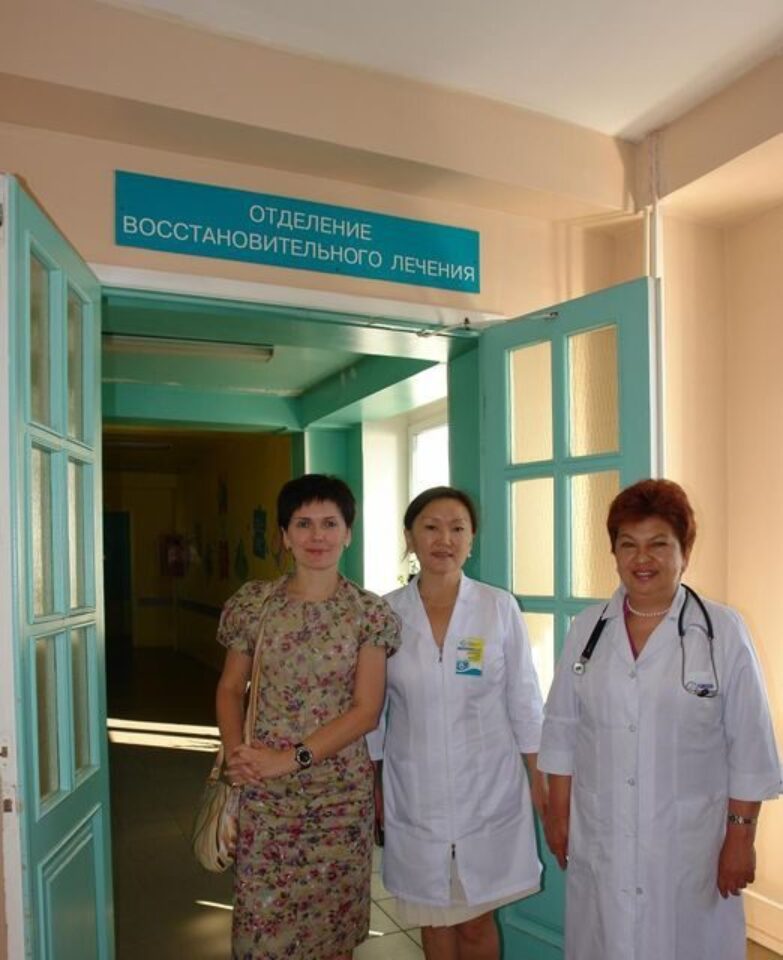 Передача нового медицинского оборудования в Республиканскую детскую больницу в Улан-Удэ — фото 1