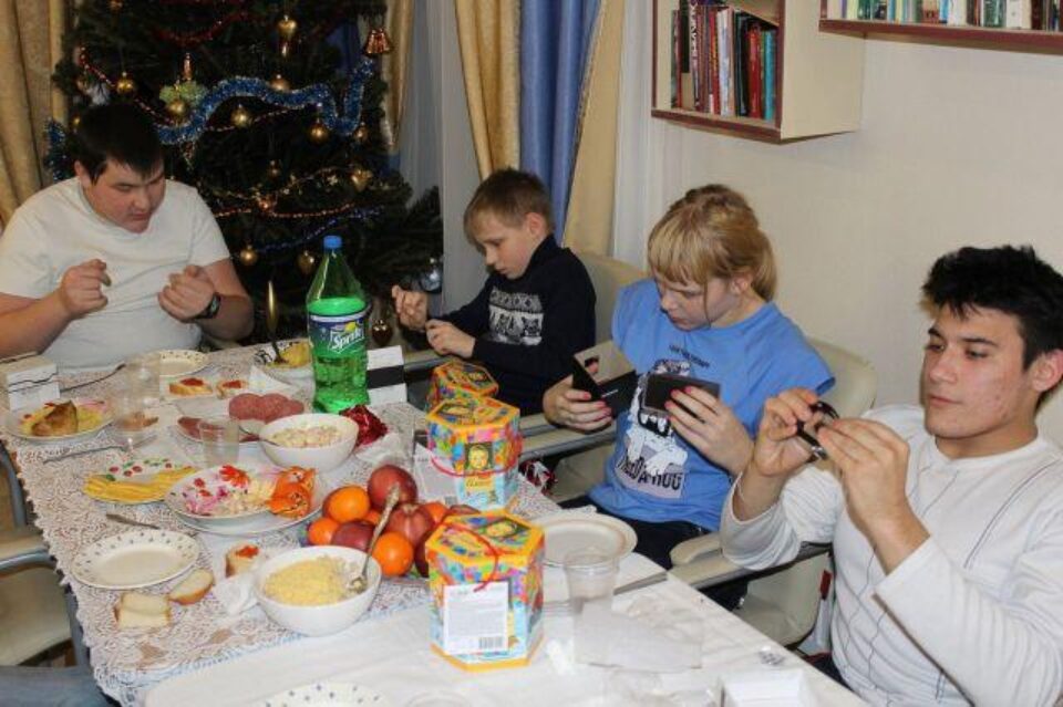 Рождественские подарки для воспитанников Социально центра «Надежда» в г. Коломна — фото 7