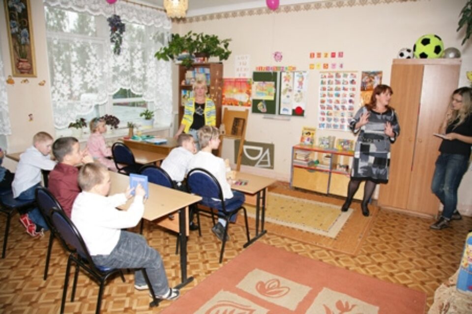Открытие детcкой площадки в Доме-интернате г. Шуя, отчет о поездке — фото 12